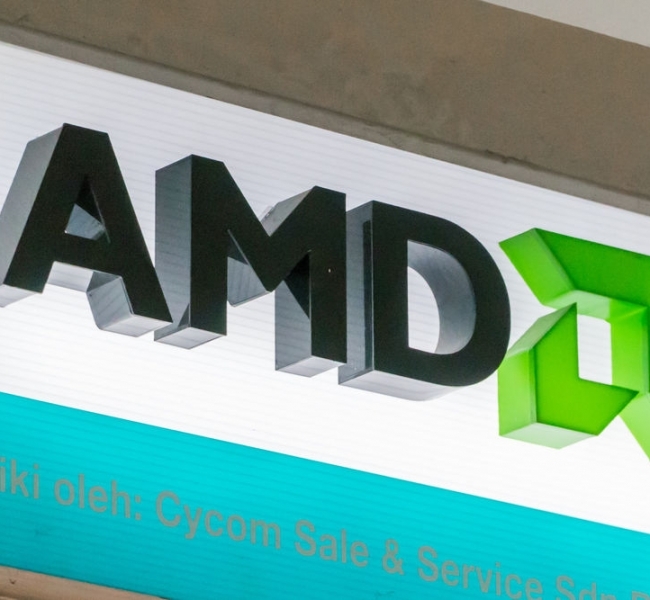 AMD.  7,5%  