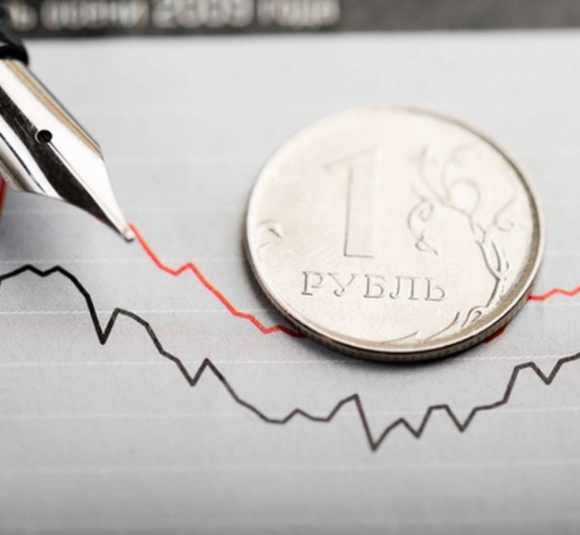 После позитивного открытия рубль перешел к снижению вслед за развивающимися валютами После позитивного открытия рубль перешел к снижению вслед за развивающимися валютами