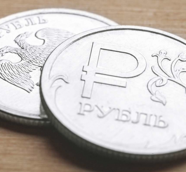 Рубль сдержанно растет благодаря восстановлению нефти и позитивной динамике валют EM Рубль сдержанно растет благодаря восстановлению нефти и позитивной динамике валют EM