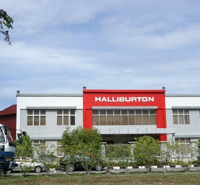 Скорректированная прибыль Halliburton превысила прогнозы аналитиков Скорректированная прибыль Halliburton превысила прогнозы аналитиков