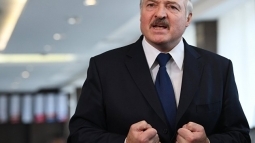 Лукашенко поручил искать новые рынки сбыта сахара Лукашенко поручил искать новые рынки сбыта сахара