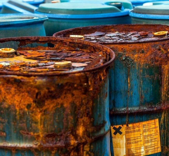 Рынок нефти. Запасы в США серьезно огорчили рынок. Нефть потеряла более 4,5% Рынок нефти. Запасы в США серьезно огорчили рынок. Нефть потеряла более 4,5%