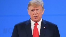 Трамп призвал повысить доверие американцев к экономике Трамп призвал повысить доверие американцев к экономике