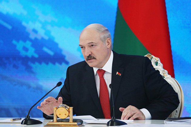 Лукашенко предложил Киеву транспортировать нефть в Белоруссию и получать нефтепродукты Лукашенко предложил Киеву транспортировать нефть в Белоруссию и получать нефтепродукты