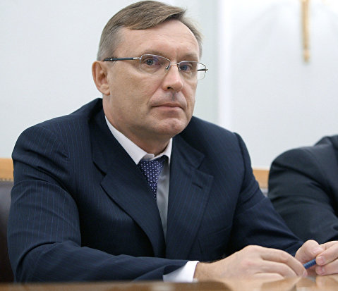 Если ты не бежишь, то отстаешь навсегда Если ты не бежишь, то отстаешь навсегда