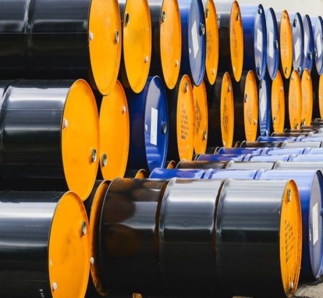 Рынок нефти. Котировки укрепились в среду, но рост запасов в США добавил порцию негатива Рынок нефти. Котировки укрепились в среду, но рост запасов в США добавил порцию негатива