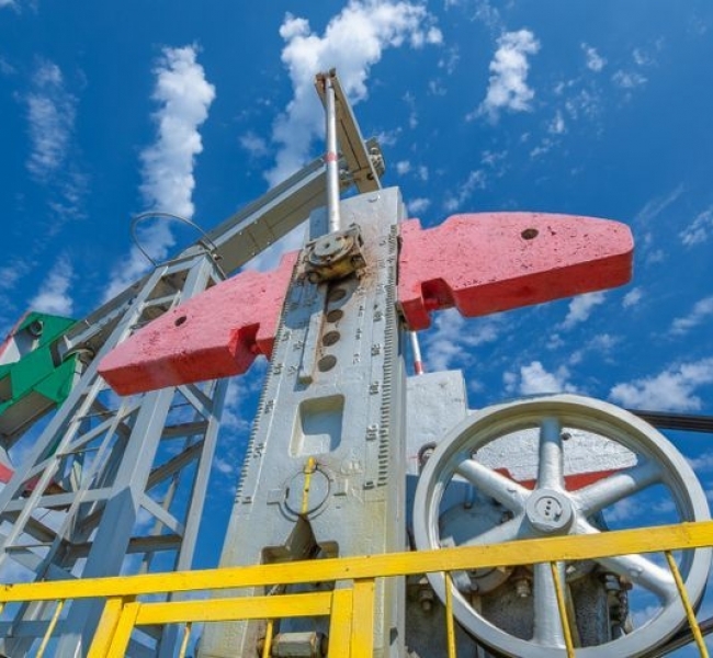 Запасы нефти в США за неделю выросли на 7,46 млн баррелей Запасы нефти в США за неделю выросли на 7,46 млн баррелей
