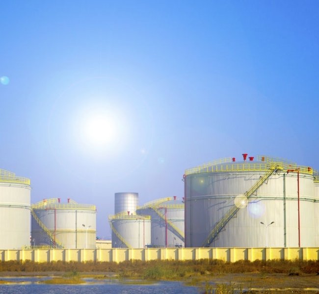 Цены на нефть могут остаться слабыми весной, даже если ОПЕК сократит добычу Цены на нефть могут остаться слабыми весной, даже если ОПЕК сократит добычу