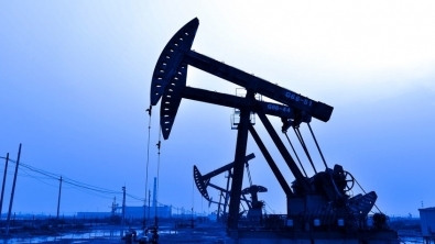 Запасы нефти в США за неделю выросли на 7,66 млн баррелей Запасы нефти в США за неделю выросли на 7,66 млн баррелей