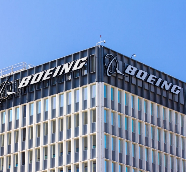 Boeing составляет план увольнения 10% сотрудников Boeing составляет план увольнения 10% сотрудников