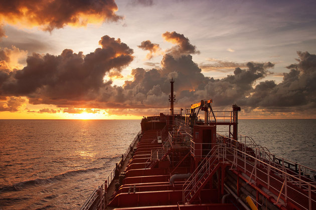 Forbes назвал крупнейшего покупателя российской нефти Forbes назвал крупнейшего покупателя российской нефти