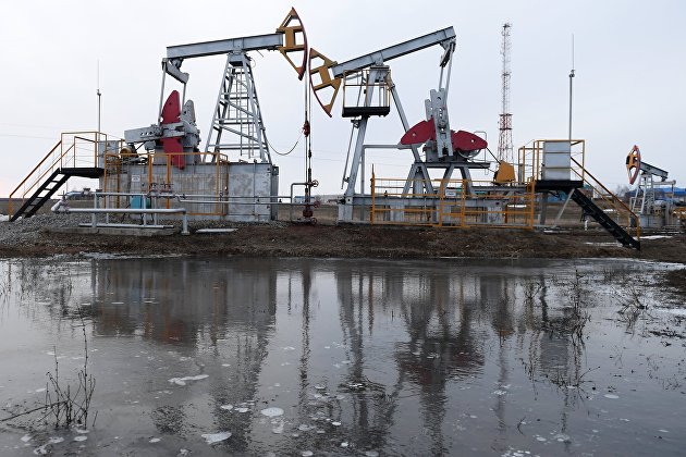 Канадская провинция Альберта снизила добычу нефти на 1 млн баррелей в день Канадская провинция Альберта снизила добычу нефти на 1 млн баррелей в день