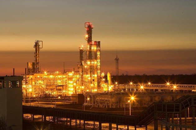 Эксперты предлагают включить все нефтесервисные предприятия в список системообразующих Эксперты предлагают включить все нефтесервисные предприятия в список системообразующих