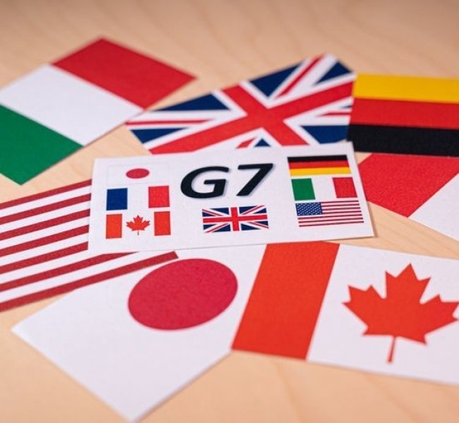 Трамп отложил саммит G7, но хочет позвать Россию. Что это значит Трамп отложил саммит G7, но хочет позвать Россию. Что это значит
