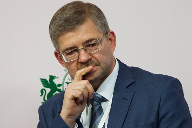 Комитет Думы одобрил продление полномочий члена совета директоров ЦБ Тулина Комитет Думы одобрил продление полномочий члена совета директоров ЦБ Тулина