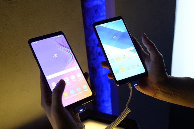 Samsung начал предлагать в России смартфоны в аренду за полцены Samsung начал предлагать в России смартфоны в аренду за полцены