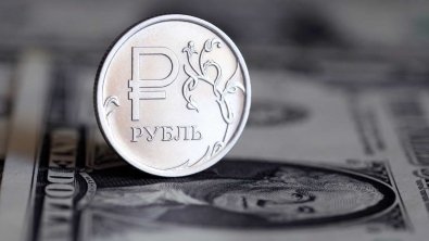 Рубль отстает от быстрого роста нефтяных цен Рубль отстает от быстрого роста нефтяных цен