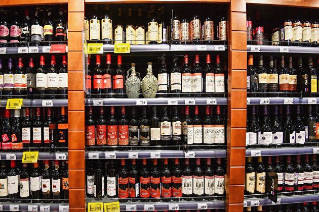 В России могут смягчить правила продажи алкоголя В России могут смягчить правила продажи алкоголя