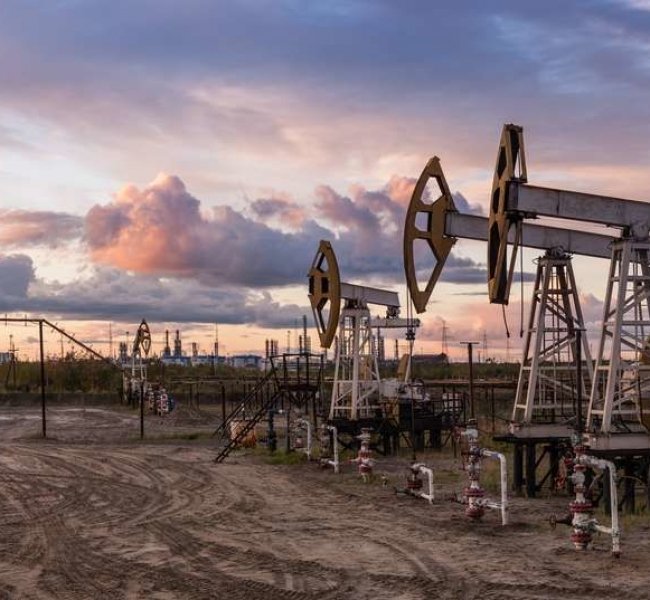 Запасы нефти в США за неделю снизились на 7,2 млн баррелей Запасы нефти в США за неделю снизились на 7,2 млн баррелей