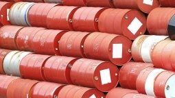 Нефть дорожает в рамках коррекции Нефть дорожает в рамках коррекции