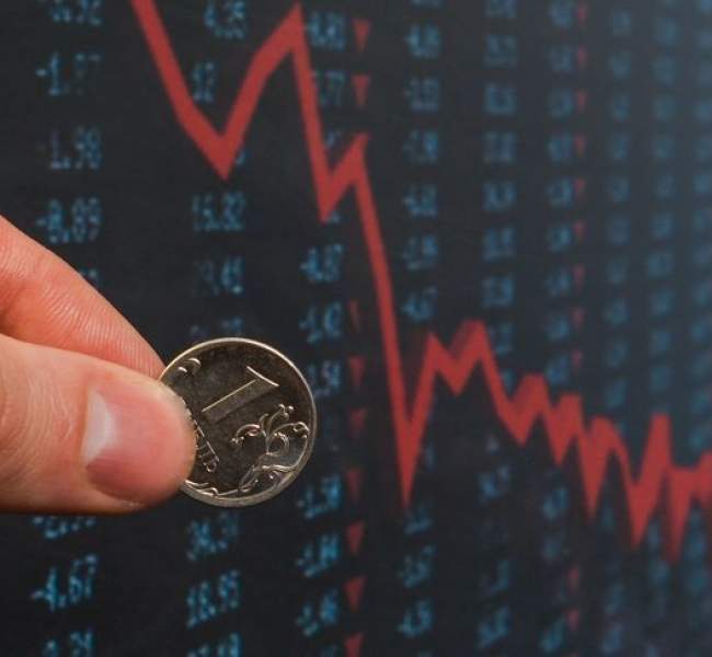 Рубль испытал еще один приступ слабости Рубль испытал еще один приступ слабости