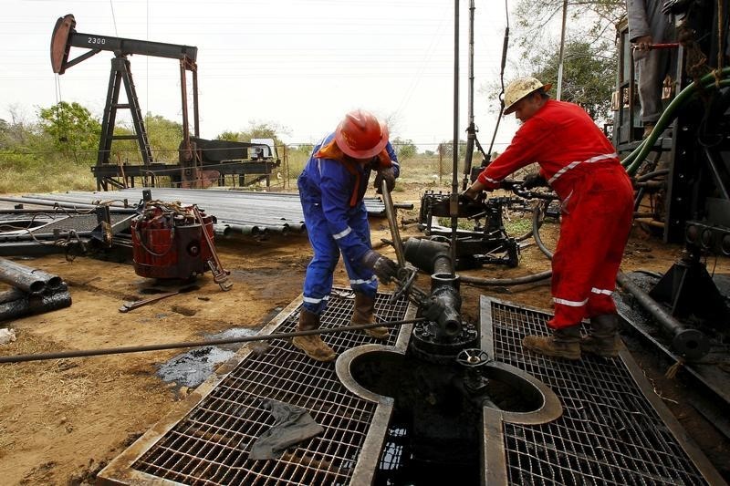 Фьючерсы на нефть WTI подешевели в ходе азиатских торгов Фьючерсы на нефть WTI подешевели в ходе азиатских торгов