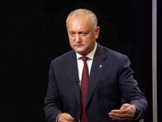Додон намерен пойти по стопам Путина Додон намерен пойти по стопам Путина