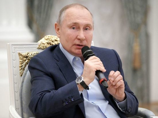 Кремль объявил очное обращение Путина к Федеральному собранию Кремль объявил очное обращение Путина к Федеральному собранию