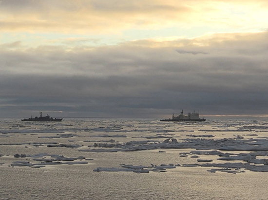 Заменой Суэцкому каналу назвали Северный морской путь Заменой Суэцкому каналу назвали Северный морской путь
