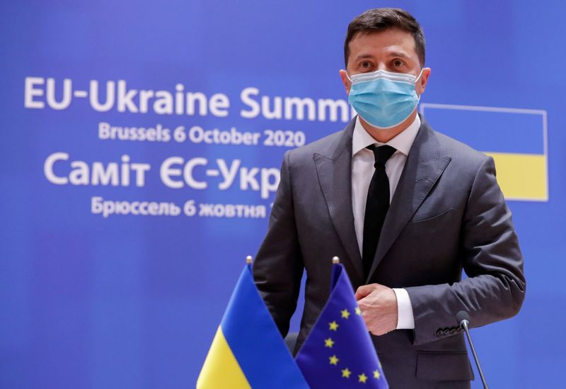 Зеленский настроен на переговоры по Донбассу с участием Путина Зеленский настроен на переговоры по Донбассу с участием Путина
