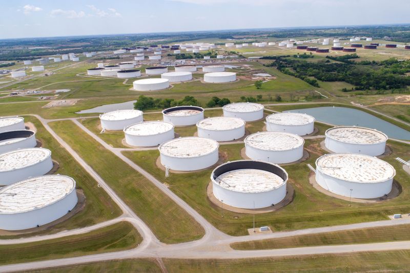 API сообщил о росте запасов нефти и дистиллятов в США -- источники API сообщил о росте запасов нефти и дистиллятов в США -- источники
