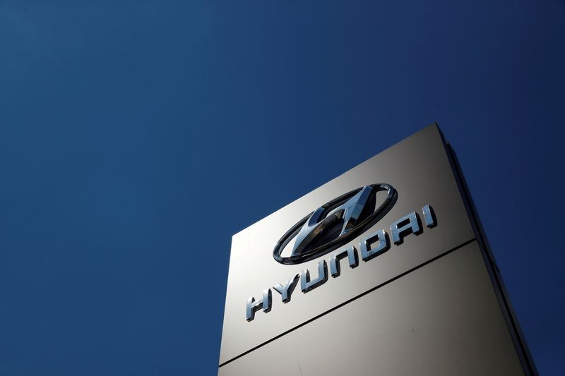  Hyundai  1        