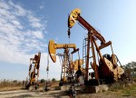 Цены на нефть умеренно растут после снижения накануне Цены на нефть умеренно растут после снижения накануне