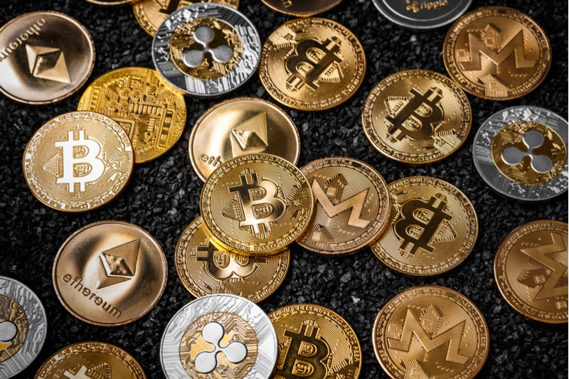 Криптовалюта EOS просела на 15% Криптовалюта EOS просела на 15%