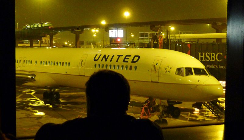 United Airlines заказала 270 самолетов стоимостью свыше $30 млрд United Airlines заказала 270 самолетов стоимостью свыше $30 млрд