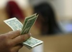 За первые пять минут торгов курс доллара США повысился до 73,3989 руб. За первые пять минут торгов курс доллара США повысился до 73,3989 руб.
