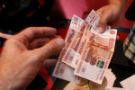 Рубль в плюсе на фоне дорожающей нефти и остановившего рост доллара Рубль в плюсе на фоне дорожающей нефти и остановившего рост доллара