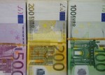 Доллар стабилен в паре с евро, растет к иене и фунту Доллар стабилен в паре с евро, растет к иене и фунту