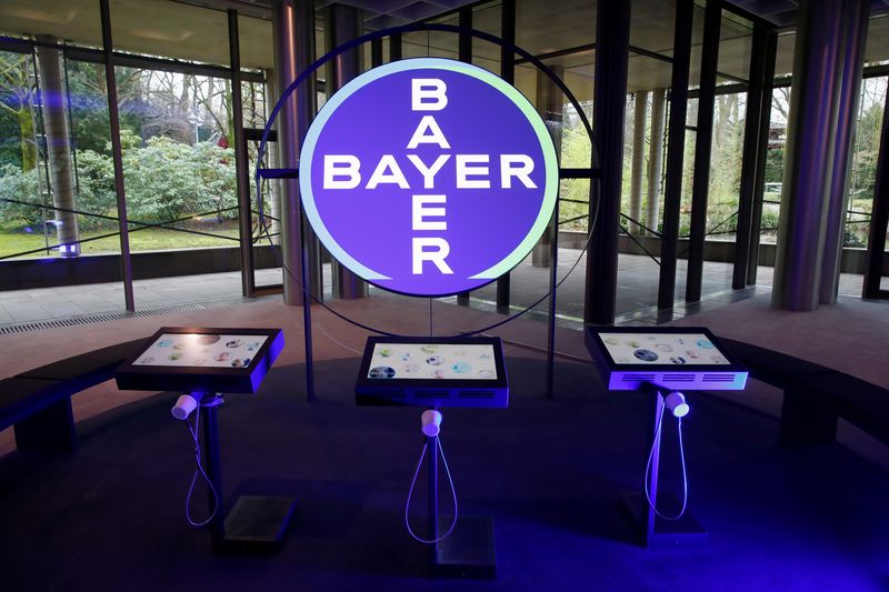 Bayer     2    -  