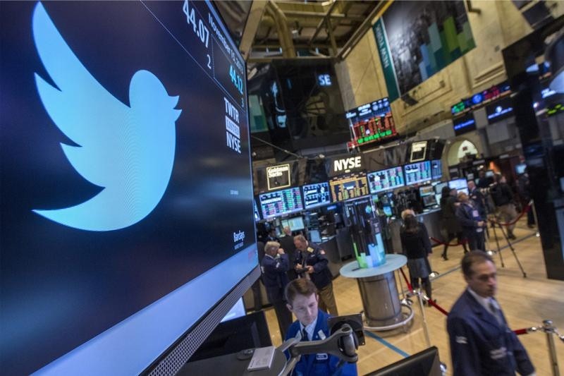Twitter выплатит $809 млн за введение в заблуждение инвесторов