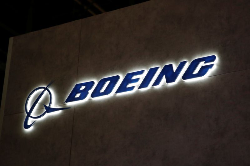 Boeing получил контракт от Минобороны США на сумму до $23,8 млрд