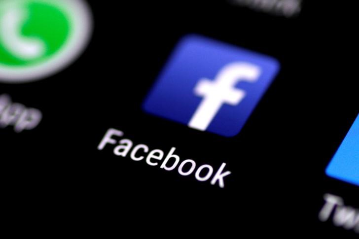 Законодатели США обвинили главу Facebook в пренебрежении безопасностью пользователей, требуют расследований Законодатели США обвинили главу Facebook в пренебрежении безопасностью пользователей, требуют расследований