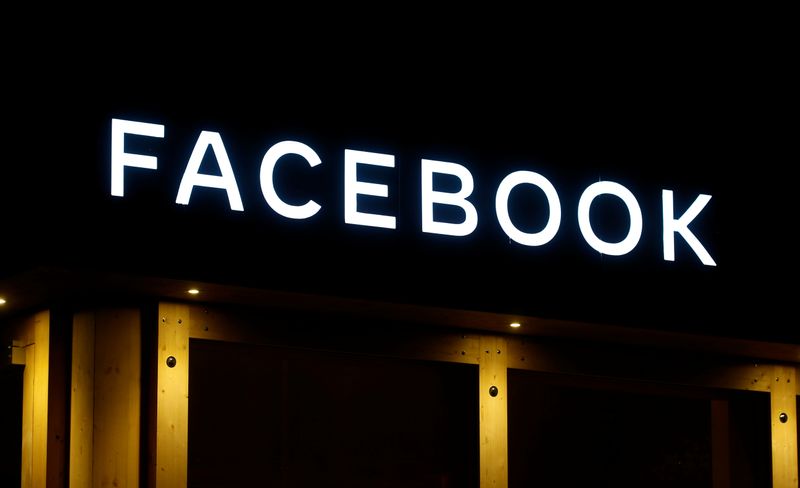 Facebook наймет 10.000 сотрудников в ЕС для создания 