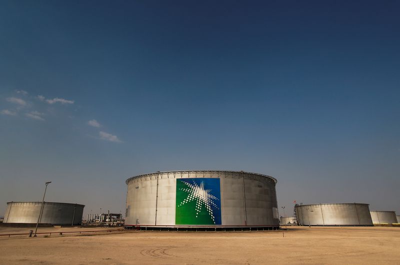 Экспорт нефти из Саудовской Аравии в августе вырос 4-й месяц подряд