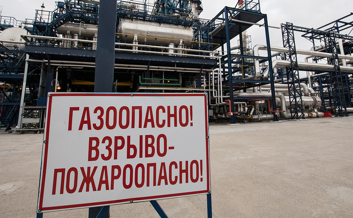 Bloomberg узнал об утечке метана при ремонте объекта «Газпрома» Bloomberg узнал об утечке метана при ремонте объекта «Газпрома»