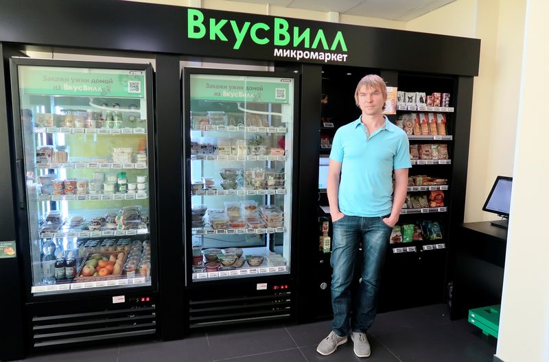 Российские ритейлеры увеличивают число магазинов у дома на фоне низкого уровня доходов и высокой инфляции