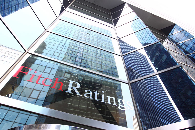 Fitch ����� ������� �������� 