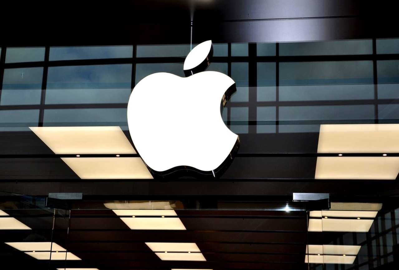 ������ ����� Apple �������� ��������� �� ��������� �����