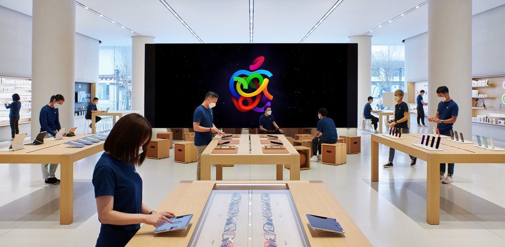 Apple: новый рекорд. На шаг ближе к $3 триллионам