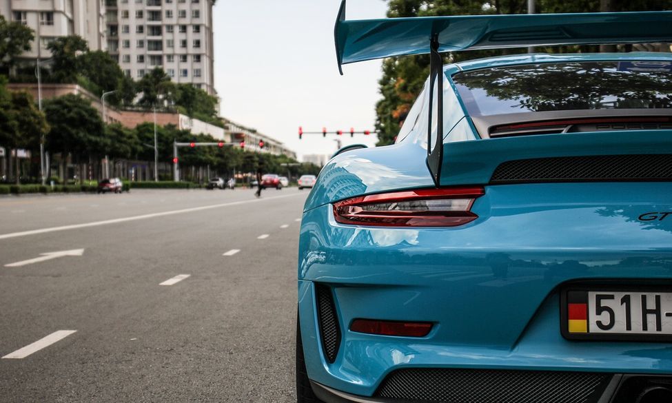 Porsche выходит на биржу Porsche выходит на биржу